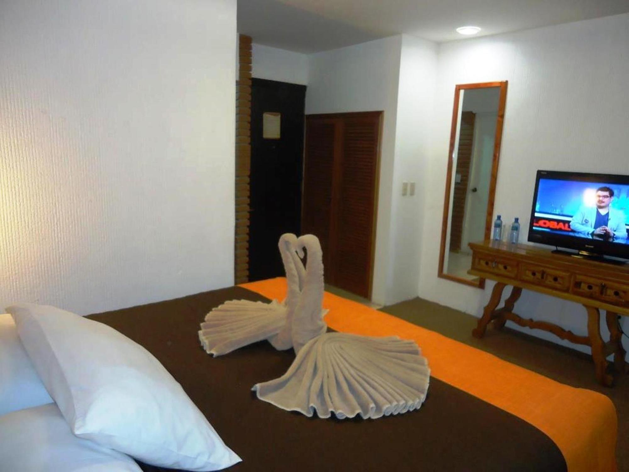 Hotel Villa De Cortez Xicotepec de Juarez Exterior photo